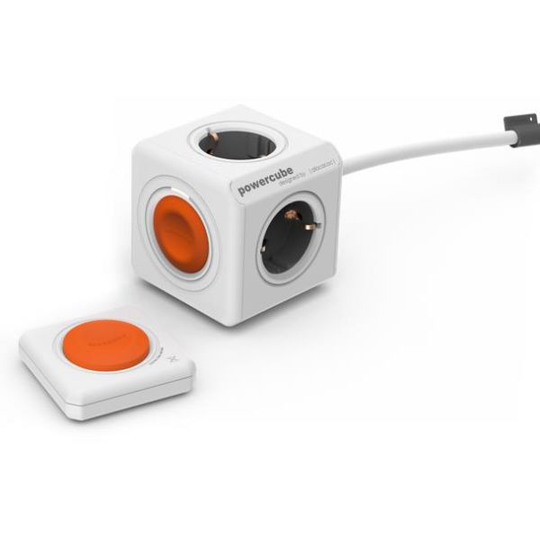 DesignNest PowerCube Extended Haaroitusjatkojohto 4 maadoitettua pistoketta
